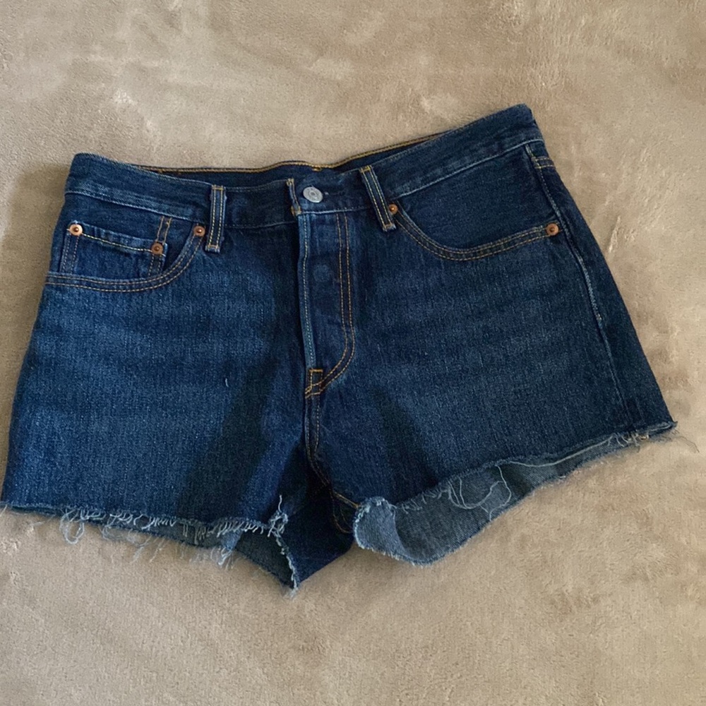 Levi’s shorts